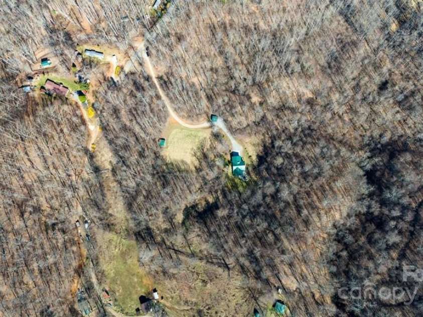 825 Posey Blanton Road, Sylva, NC 28779.  MLS# CAR4237679, YatesRealty ID 6159. 