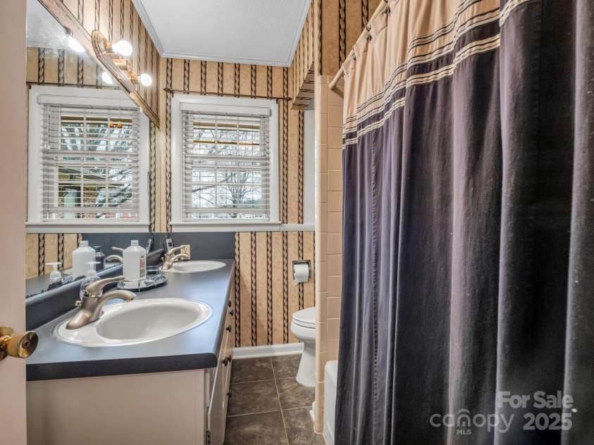 7392 Reeps Grove Church Road, Vale, NC 28168.  MLS# CAR4210856, YatesRealty ID 616. Bathroom