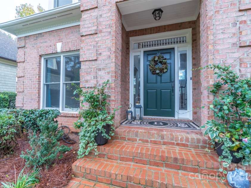 17418 Sailors Watch Place, Cornelius, NC 28031.  MLS# CAR4198476, YatesRealty ID 6160. 