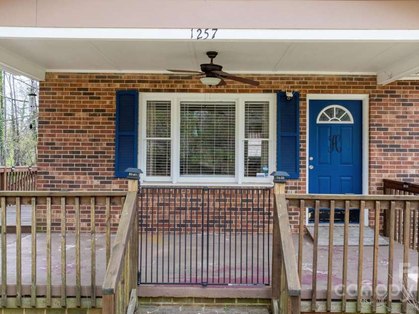 1257 Oaklawn Street, Lenoir, NC 28645.  MLS# CAR4240986, YatesRealty ID 6162. 
