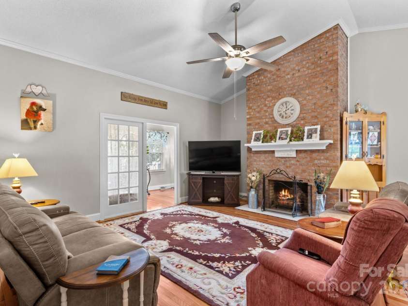 402 Swaim Court, Salisbury, NC 28147.  MLS# CAR4263781, YatesRealty ID 6163. 