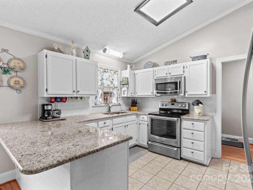 402 Swaim Court, Salisbury, NC 28147.  MLS# CAR4263781, YatesRealty ID 6163. 