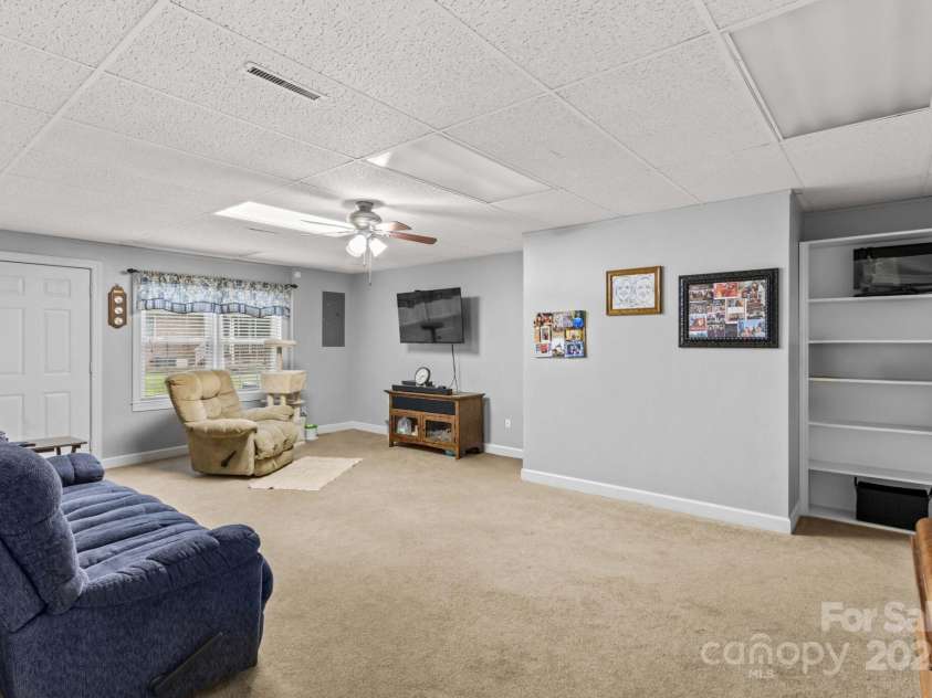 402 Swaim Court, Salisbury, NC 28147.  MLS# CAR4263781, YatesRealty ID 6163. 