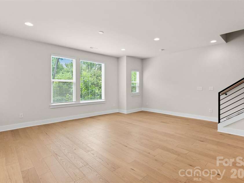 6017 Irwins Branch Drive, Charlotte, NC 28217.  MLS# CAR4349168, YatesRealty ID 6164. Oversized!!