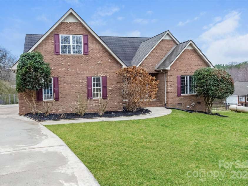 841 Old Farm Road, Oakboro, NC 28129.  MLS# CAR4332048, YatesRealty ID 6165. 