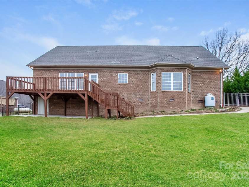 841 Old Farm Road, Oakboro, NC 28129.  MLS# CAR4332048, YatesRealty ID 6165. 