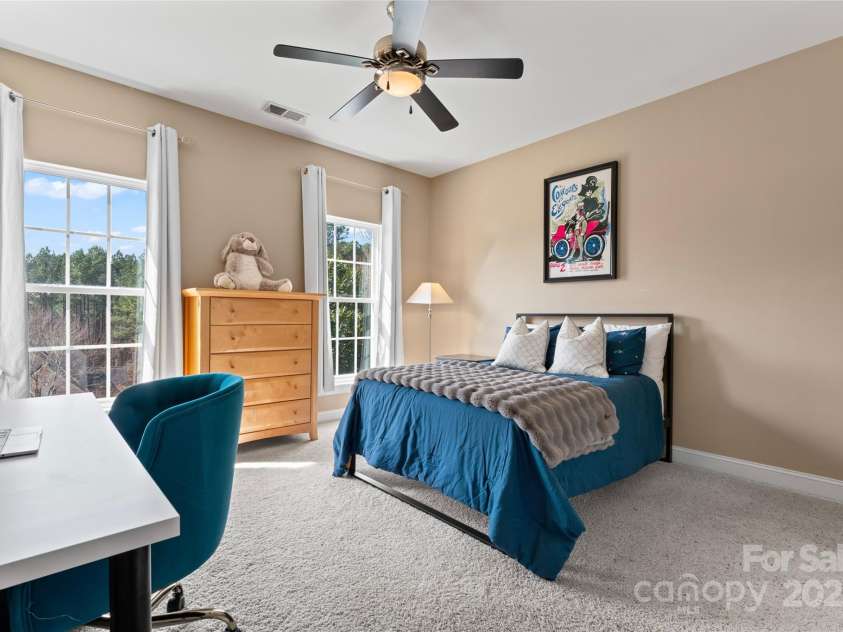 204 Silvercliff Drive, Mount Holly, NC 28120.  MLS# CAR4226383, YatesRealty ID 6166. 