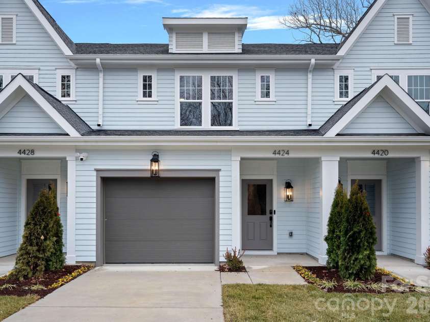 4424 Northaven Drive, Charlotte, NC 28206.  MLS# CAR4341377, YatesRealty ID 6166. 