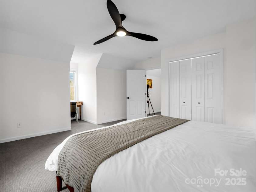 89 Volley Way, Saluda, NC 28773.  MLS# CAR4215259, YatesRealty ID 6167. 