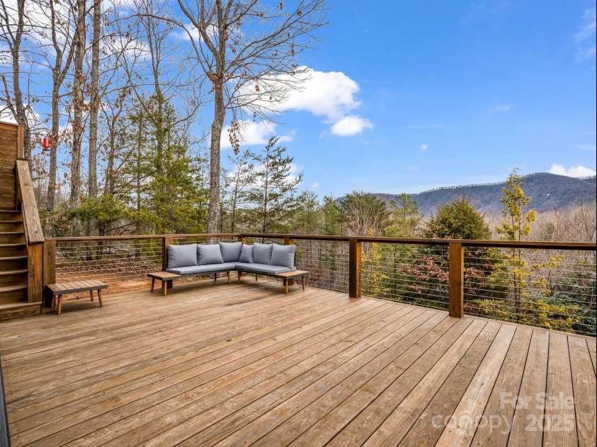 89 Volley Way, Saluda, NC 28773.  MLS# CAR4215259, YatesRealty ID 6167. 