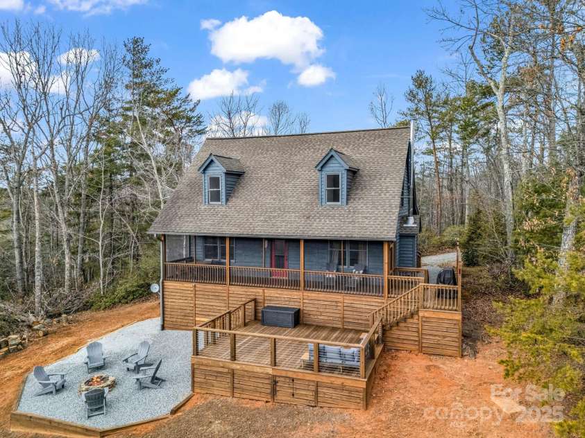 89 Volley Way, Saluda, NC 28773.  MLS# CAR4215259, YatesRealty ID 6167. 
