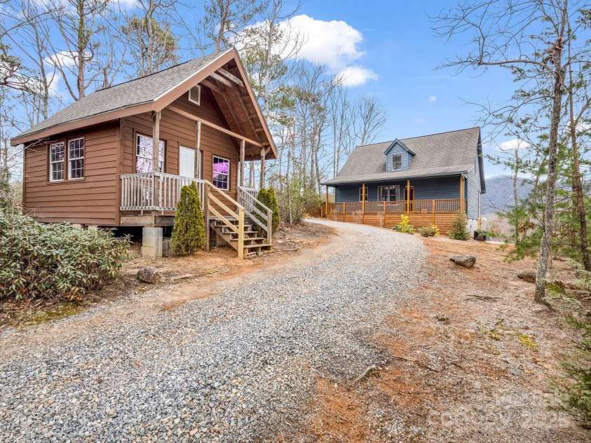89 Volley Way, Saluda, NC 28773.  MLS# CAR4215259, YatesRealty ID 6167. 