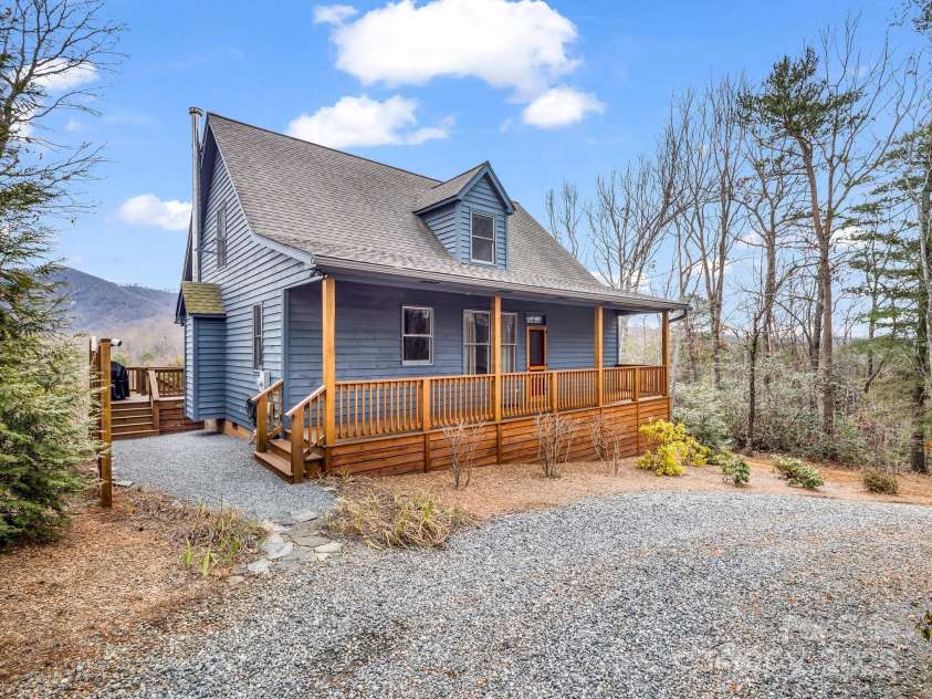 89 Volley Way, Saluda, NC 28773.  MLS# CAR4215259, YatesRealty ID 6167. 