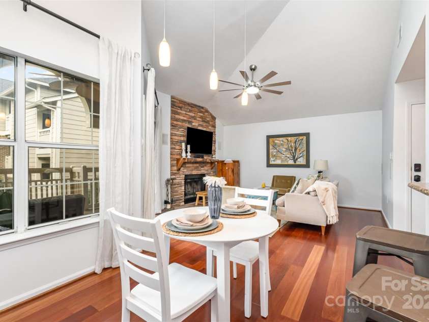 5011 Sharon Road, Charlotte, NC 28210.  MLS# CAR4223677, YatesRealty ID 6168. 