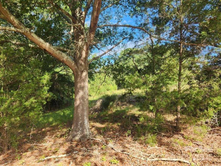 5987 Charlotte Highway, Lancaster, SC 29720.  MLS# CAR4308320, YatesRealty ID 617. 