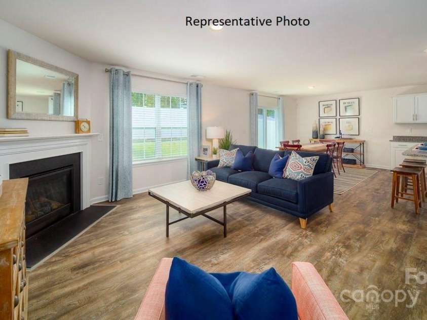 1410 Mammoth Road, Hickory, NC 28602.  MLS# CAR4331811, YatesRealty ID 6170. 