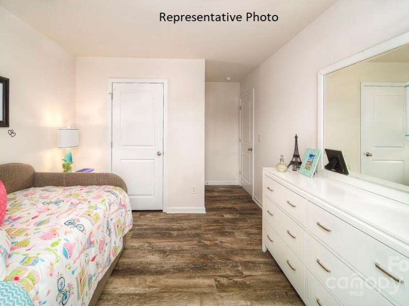 1410 Mammoth Road, Hickory, NC 28602.  MLS# CAR4331811, YatesRealty ID 6170. 