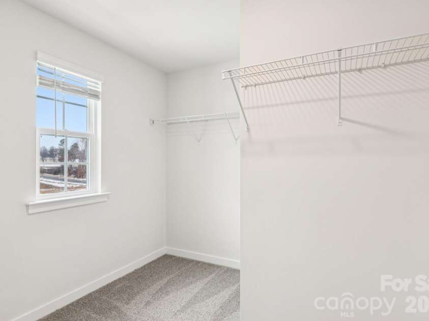 1447 Mammoth Road, Hickory, NC 28602.  MLS# CAR4350148, YatesRealty ID 6171. 