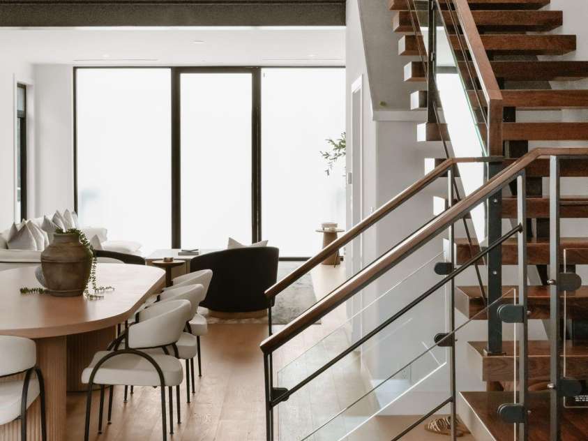 237 Marsh Road, Charlotte, NC 28209.  MLS# CAR4184328, YatesRealty ID 6171. 