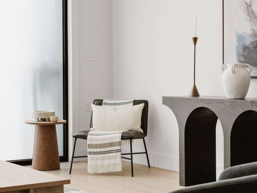 237 Marsh Road, Charlotte, NC 28209.  MLS# CAR4184328, YatesRealty ID 6171. 