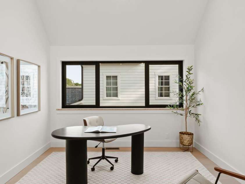 237 Marsh Road, Charlotte, NC 28209.  MLS# CAR4184328, YatesRealty ID 6171. 