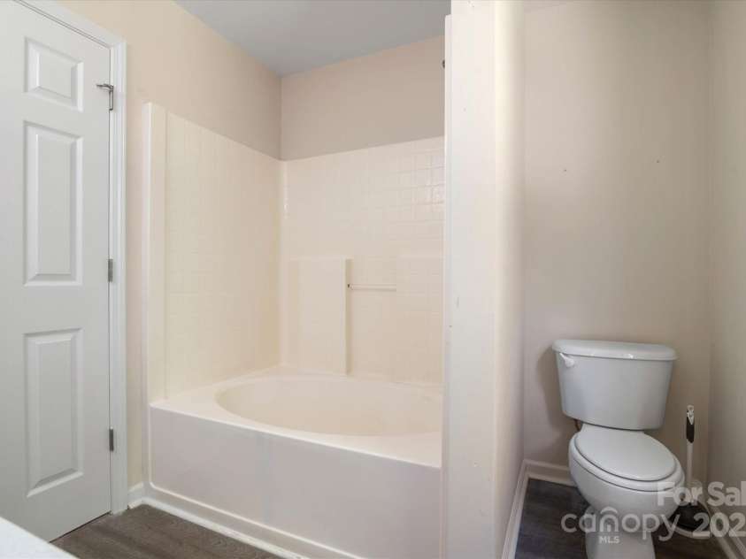 1620 Tate Road, Rock Hill, SC 29732.  MLS# CAR4284534, YatesRealty ID 6173. 