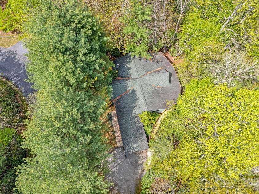 1640 Eagle Lake Drive, Brevard, NC 28712.  MLS# CAR4133745, YatesRealty ID 6174. 