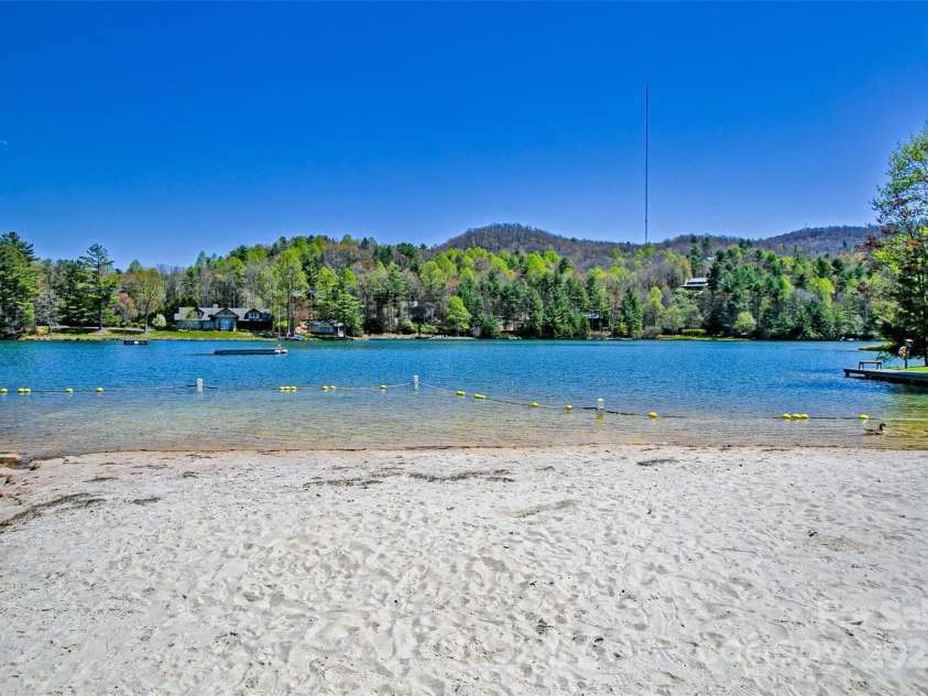 1640 Eagle Lake Drive, Brevard, NC 28712.  MLS# CAR4133745, YatesRealty ID 6174. 