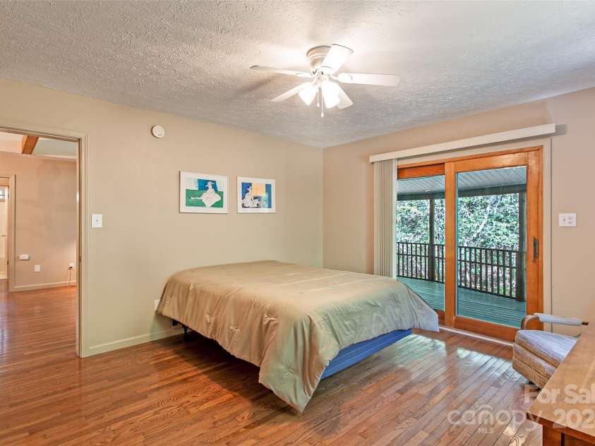 1640 Eagle Lake Drive, Brevard, NC 28712.  MLS# CAR4133745, YatesRealty ID 6174. 