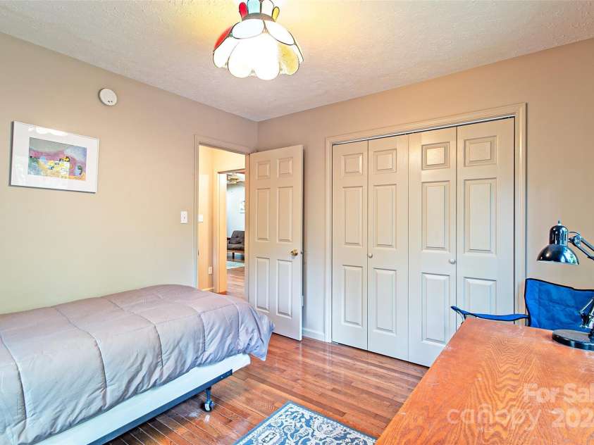 1640 Eagle Lake Drive, Brevard, NC 28712.  MLS# CAR4133745, YatesRealty ID 6174. 