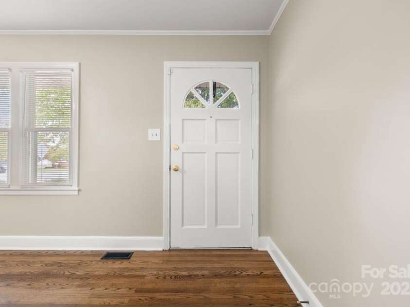 873 Kentwood Drive, Rock Hill, SC 29730.  MLS# CAR4307064, YatesRealty ID 6174. 