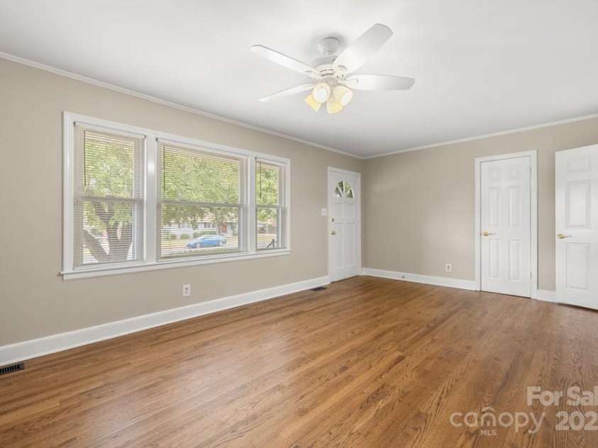 873 Kentwood Drive, Rock Hill, SC 29730.  MLS# CAR4307064, YatesRealty ID 6174. 