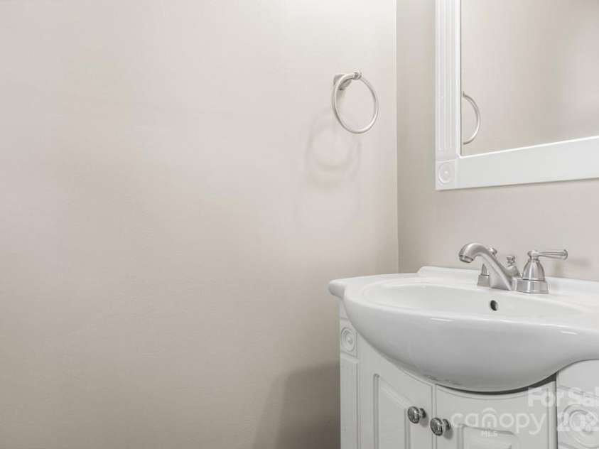 873 Kentwood Drive, Rock Hill, SC 29730.  MLS# CAR4307064, YatesRealty ID 6174. 