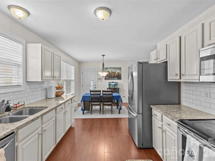 406 Calhoun Street, Fort Mill, SC 29715.  MLS# CAR4338595, YatesRealty ID 6175. 