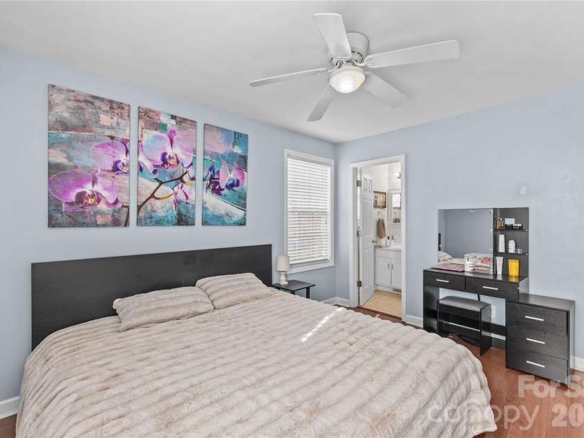 406 Calhoun Street, Fort Mill, SC 29715.  MLS# CAR4338595, YatesRealty ID 6175. 