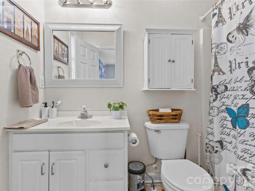 406 Calhoun Street, Fort Mill, SC 29715.  MLS# CAR4338595, YatesRealty ID 6175. 