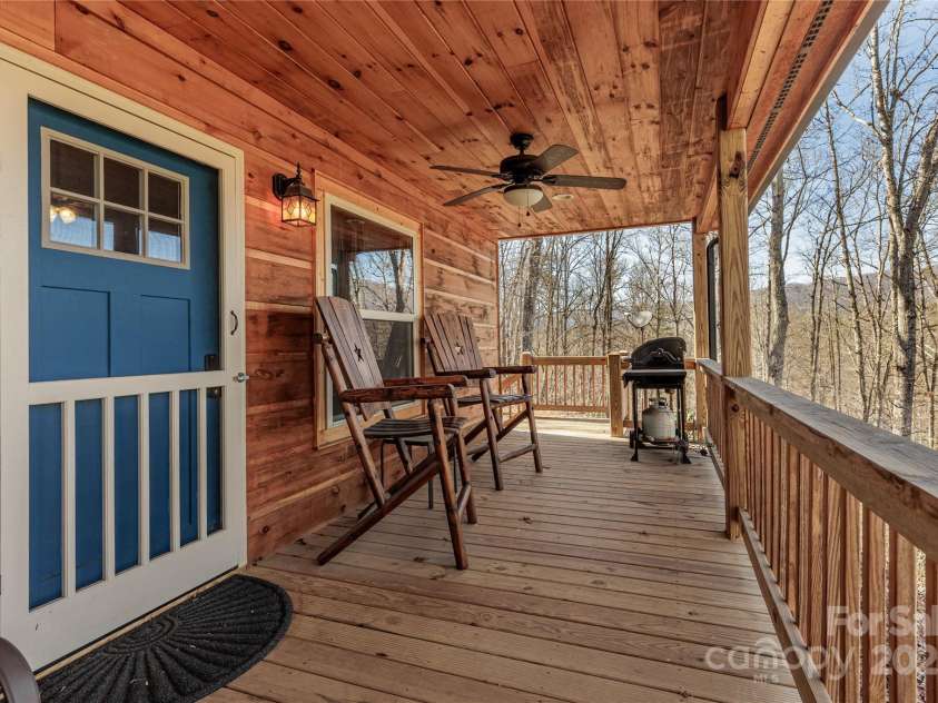 261 Holley Mountain Top Road, Whittier, NC 28789.  MLS# CAR4234273, YatesRealty ID 6176. 