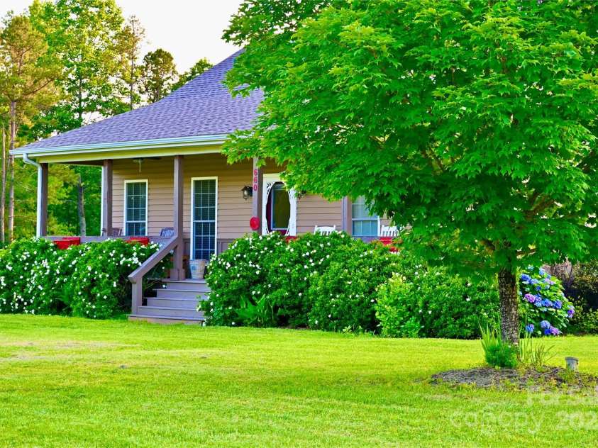 660 Scoggins Road, Rutherfordton, NC 28139.  MLS# CAR4221300, YatesRealty ID 6178. 660 Scoggins Road~~