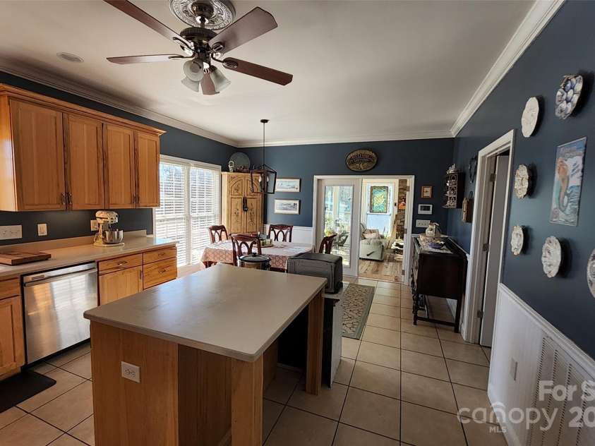 660 Scoggins Road, Rutherfordton, NC 28139.  MLS# CAR4221300, YatesRealty ID 6178. 