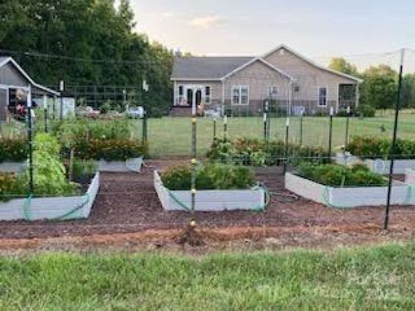 660 Scoggins Road, Rutherfordton, NC 28139.  MLS# CAR4221300, YatesRealty ID 6178. 
