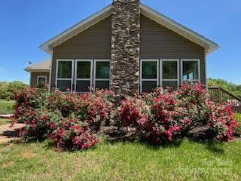 660 Scoggins Road, Rutherfordton, NC 28139.  MLS# CAR4221300, YatesRealty ID 6178. Great Room Exterior~~