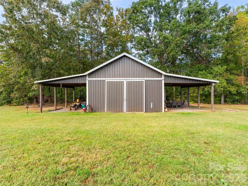 660 Scoggins Road, Rutherfordton, NC 28139.  MLS# CAR4312190, YatesRealty ID 6178. 