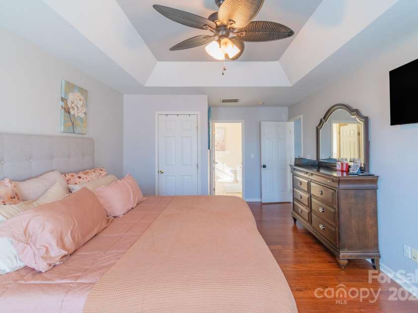 12112 Autumn Winds Lane, Pineville, NC 28134.  MLS# CAR4225432, YatesRealty ID 6179. 