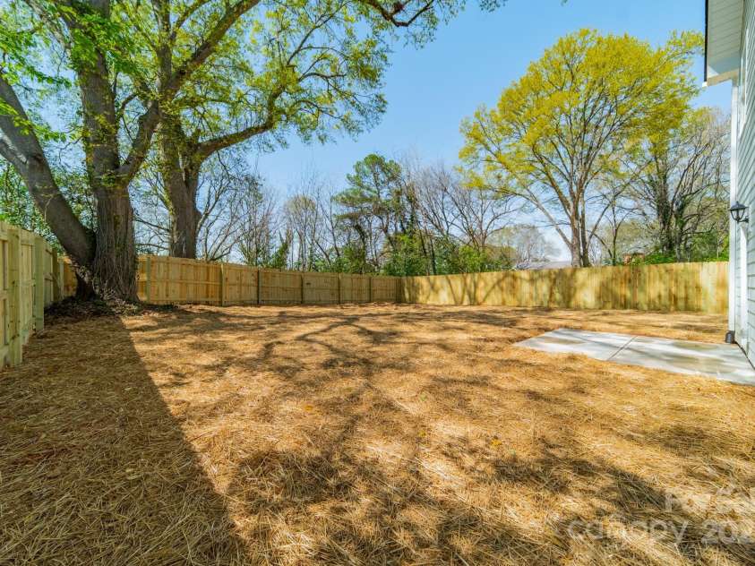 574 Reid Street, Belmont, NC 28012.  MLS# CAR4228442, YatesRealty ID 6181. 