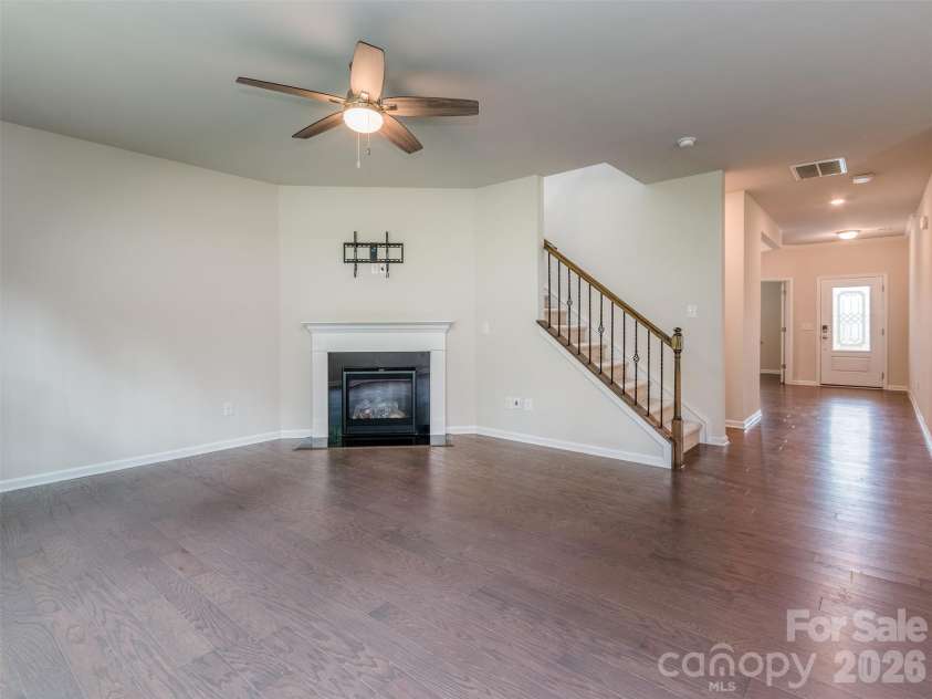 2118 Killian Creek Drive, Denver, NC 28037.  MLS# CAR4358493, YatesRealty ID 6184. Gas fireplace 