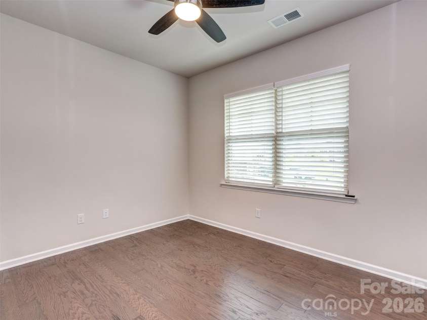 2118 Killian Creek Drive, Denver, NC 28037.  MLS# CAR4358493, YatesRealty ID 6184. Office / Flex space 
