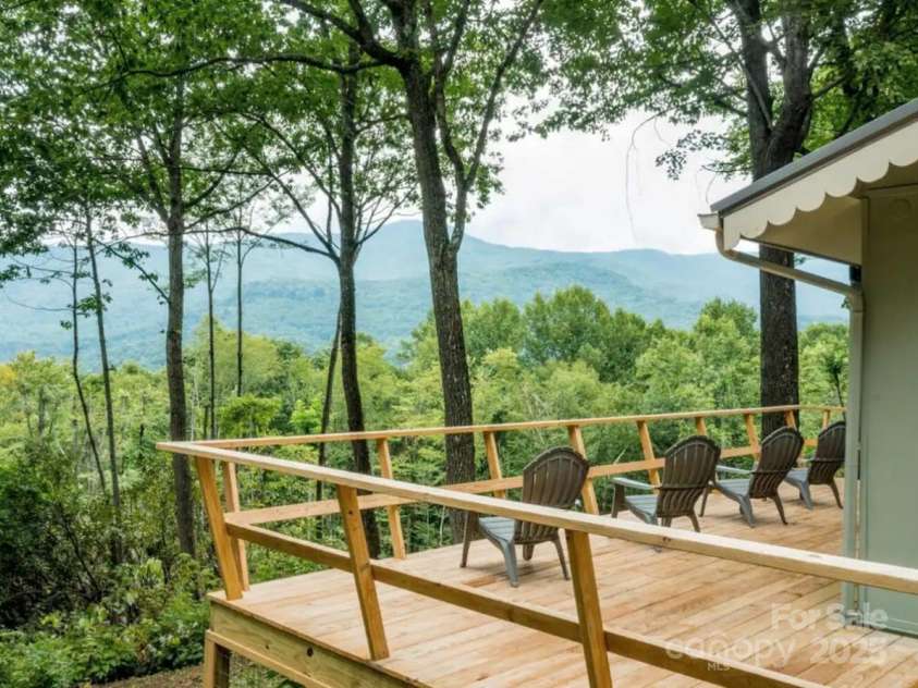 275 Barrett Road, Balsam, NC 28707.  MLS# CAR4224244, YatesRealty ID 6184. 