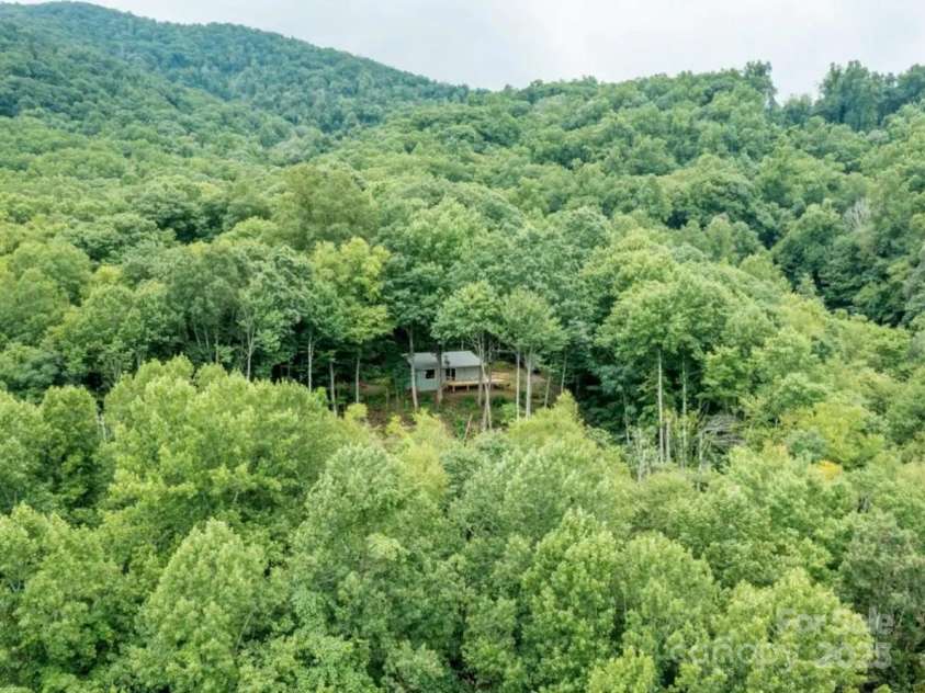 275 Barrett Road, Balsam, NC 28707.  MLS# CAR4224244, YatesRealty ID 6184. 