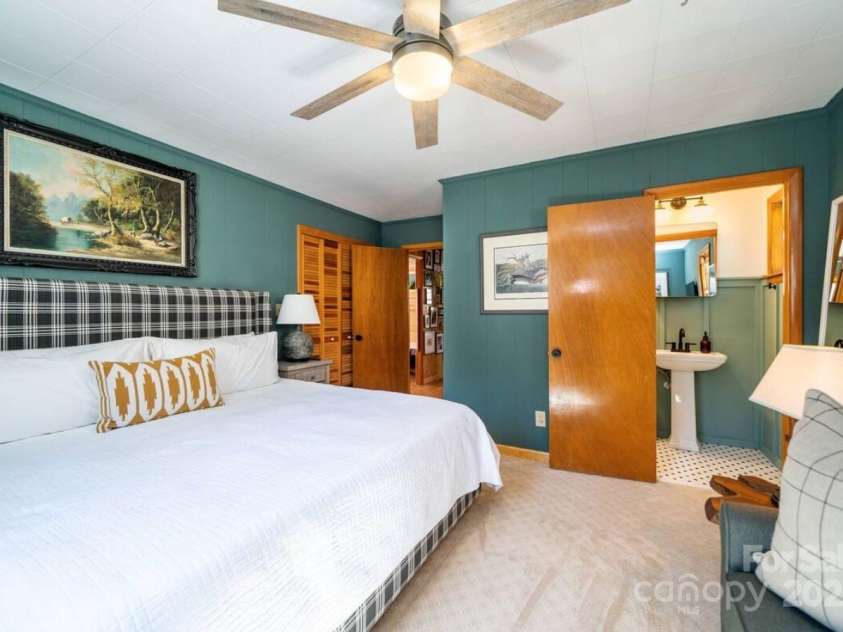 275 Barrett Road, Balsam, NC 28707.  MLS# CAR4224244, YatesRealty ID 6184. 