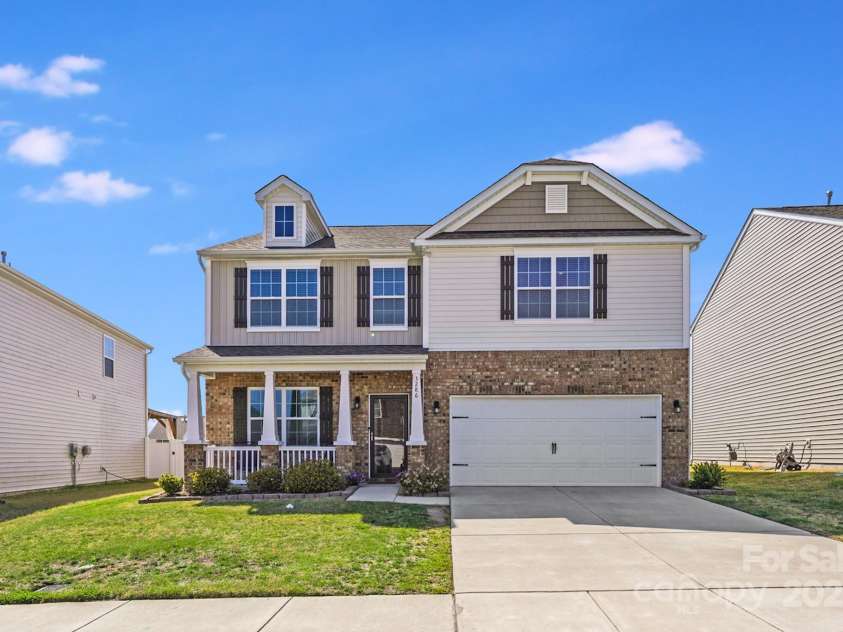 3286 Shining Rock Street, Concord, NC 28027.  MLS# CAR4244404, YatesRealty ID 6186. 